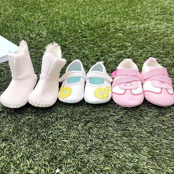 The Children's Place set of 3 baby shoes - Picture 2 of 10